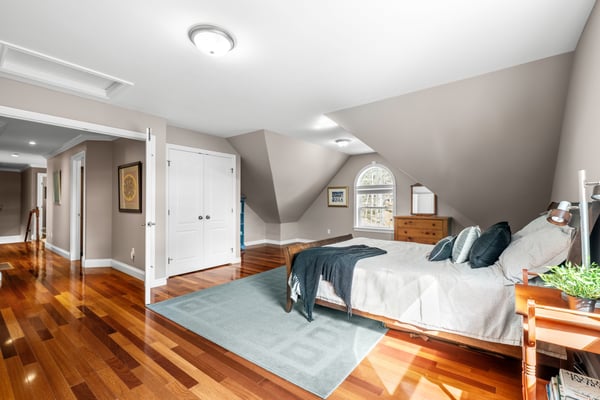 981 Shore Drive, Bedford, NS