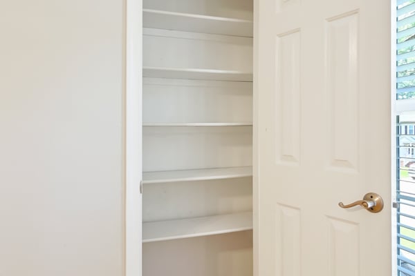 2476 Hunts Neck Trail, Virginia Beach, VA
