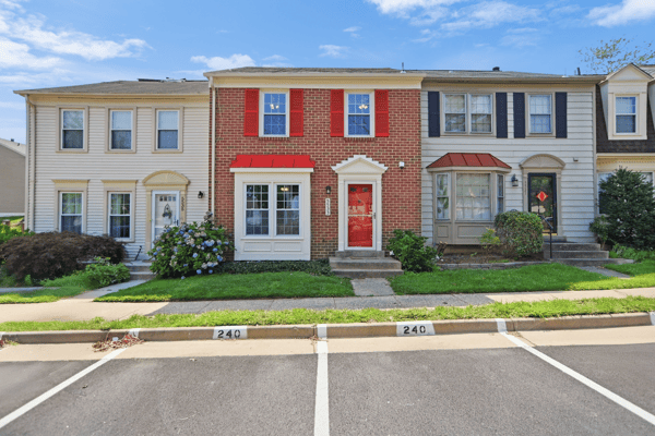 5533 Ridgeton Hill Court, Fairfax, VA