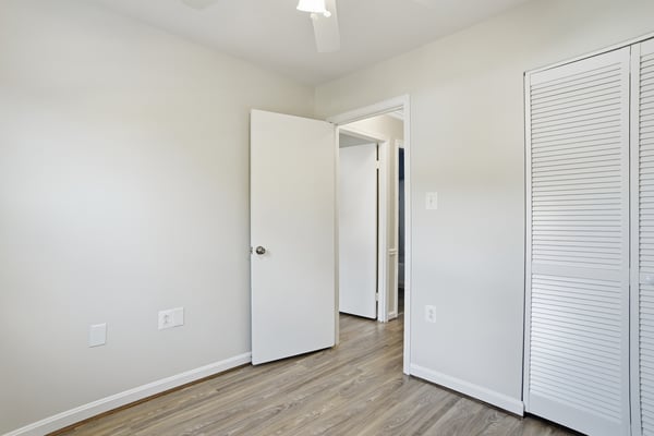 5533 Ridgeton Hill Court, Fairfax, VA