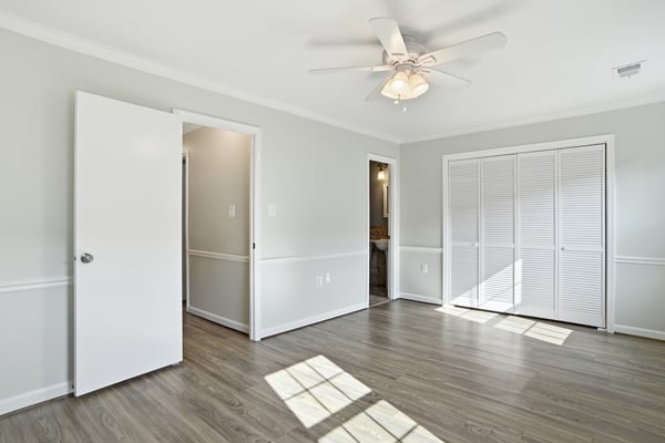 5533 Ridgeton Hill Court, Fairfax, VA