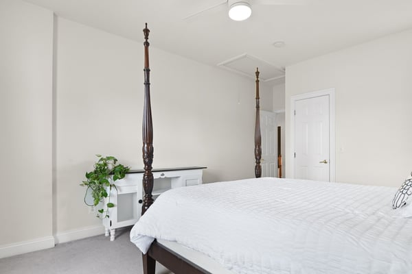 43317 Cedar Pond Place, Chantilly, VA