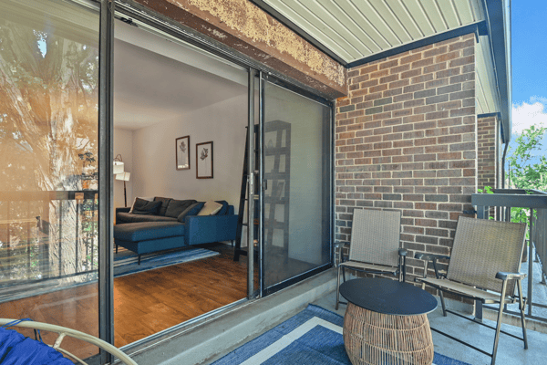 9700 Kingsbridge Drive, 202, Fairfax, VA