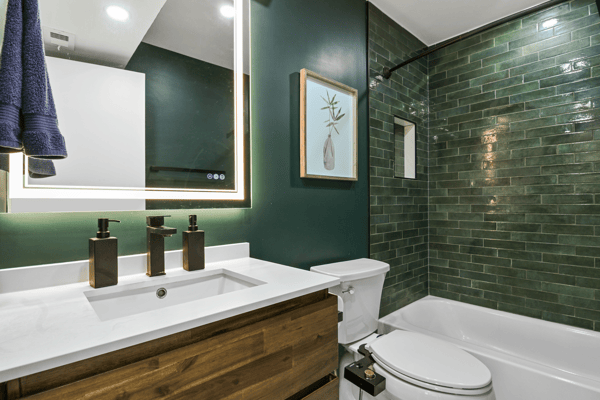 9700 Kingsbridge Drive, 202, Fairfax, VA