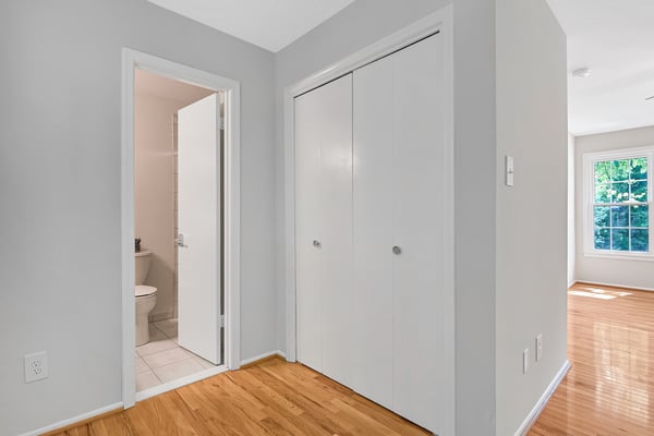 9926 Stone Wood Court, Burke, VA