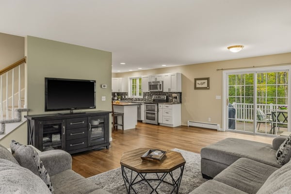 109 Langford Road, Raymond, NH