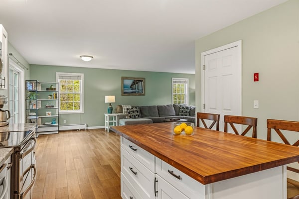109 Langford Road, Raymond, NH
