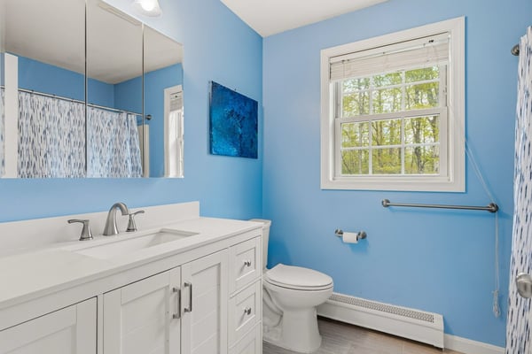 109 Langford Road, Raymond, NH