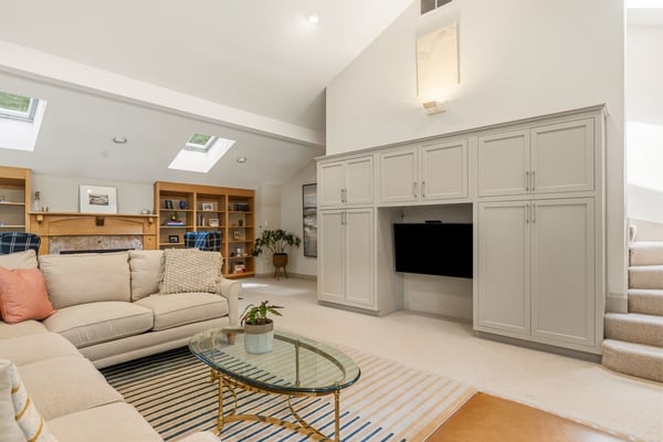 6 Millstream Drive, Exeter, NH