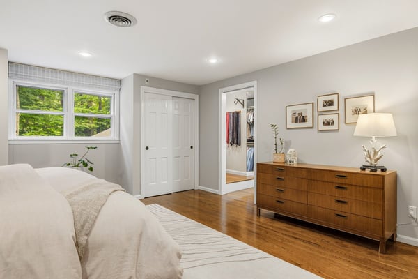 6 Millstream Drive, Exeter, NH
