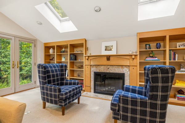 6 Millstream Drive, Exeter, NH