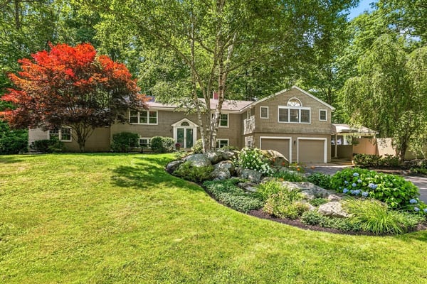 6 Millstream Drive, Exeter, NH