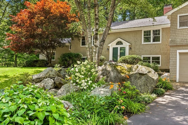 6 Millstream Drive, Exeter, NH