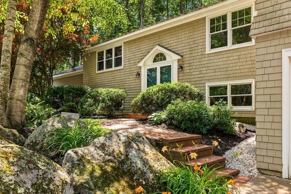6 Millstream Drive, Exeter, NH
