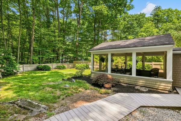 6 Millstream Drive, Exeter, NH