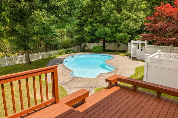 61 Bunker Hill Avenue, Stratham, NH