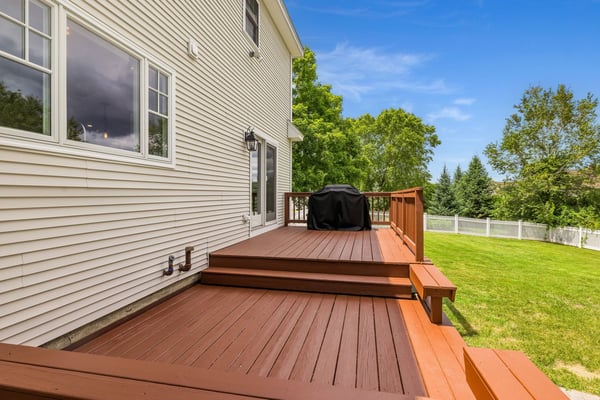 61 Bunker Hill Avenue, Stratham, NH
