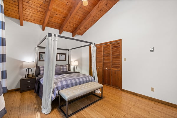 1595 Warm Springs Rd, Glen Ellen, CA