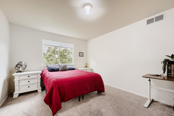 11385 Kearney Way, Thornton, CO