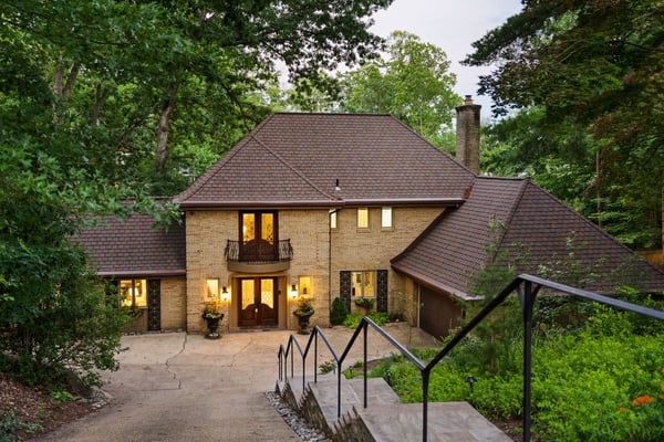 3431 Greentree Dr, Falls Church, VA