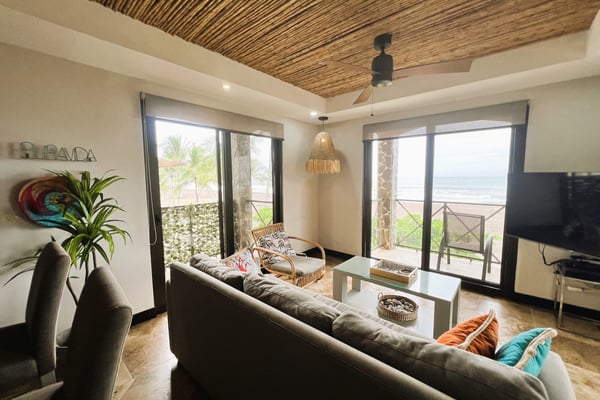 Beach Life, Jacó, Costa Rica