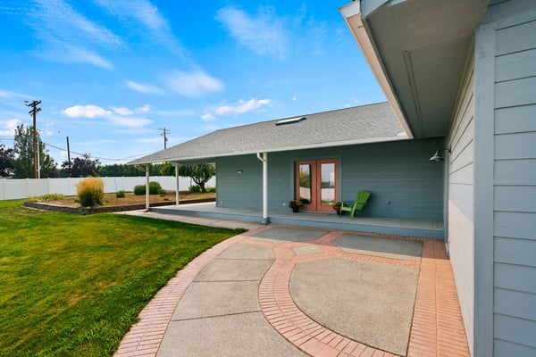 575 Parish Rd, Selah, WA