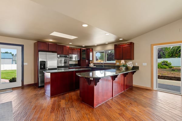 575 Parish Rd, Selah, WA
