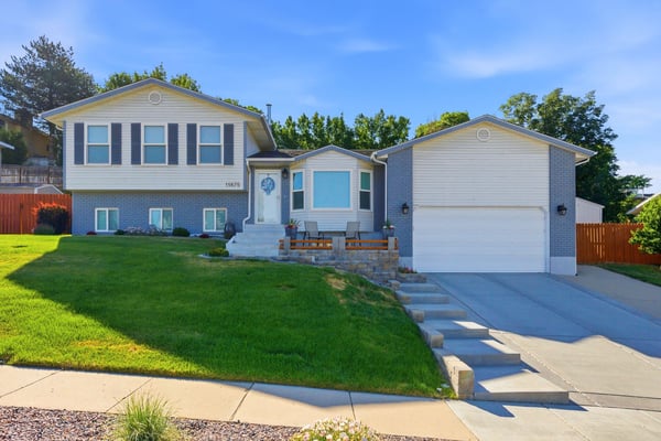 11875 S Elm Ridge Rd, Sandy, UT