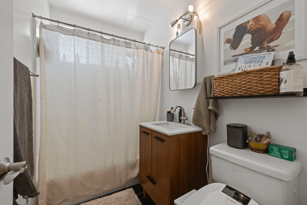 3906 Pacific Ave, Marina Del Rey, CA