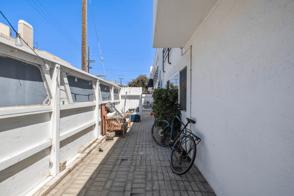3906 Pacific Ave, Marina Del Rey, CA