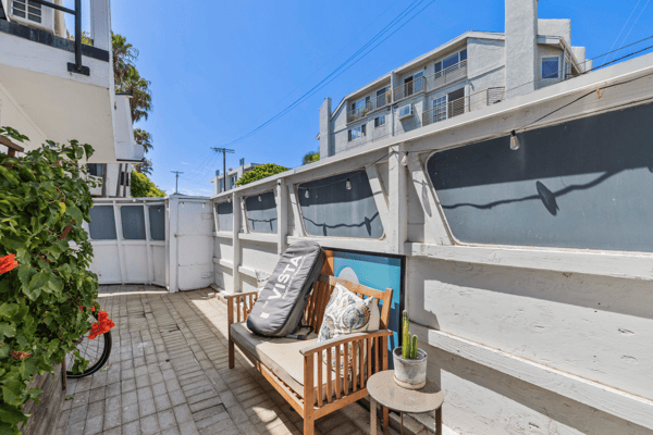 3906 Pacific Ave, Marina Del Rey, CA