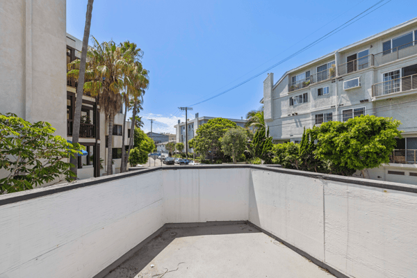 3906 Pacific Ave, Marina Del Rey, CA