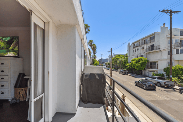 3906 Pacific Ave, Marina Del Rey, CA