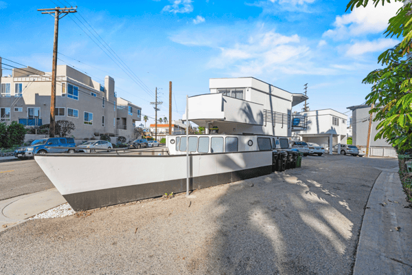 3906 Pacific Ave, Marina Del Rey, CA