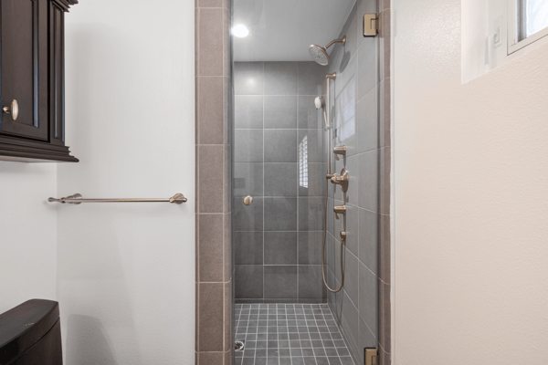 27836 Walnut Springs Ave, Santa Clarita, CA