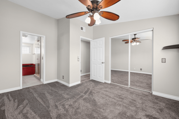 27836 Walnut Springs Ave, Santa Clarita, CA