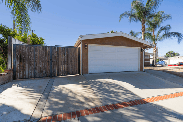 27836 Walnut Springs Ave, Santa Clarita, CA