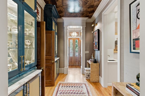140 Queen Street, Charleston SC, SC