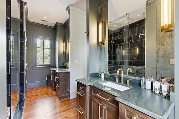 140 Queen Street, Charleston SC, SC