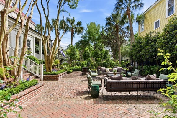 140 Queen Street, Charleston SC, SC