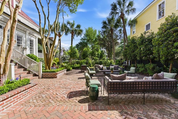 140 Queen Street, Charleston SC, SC