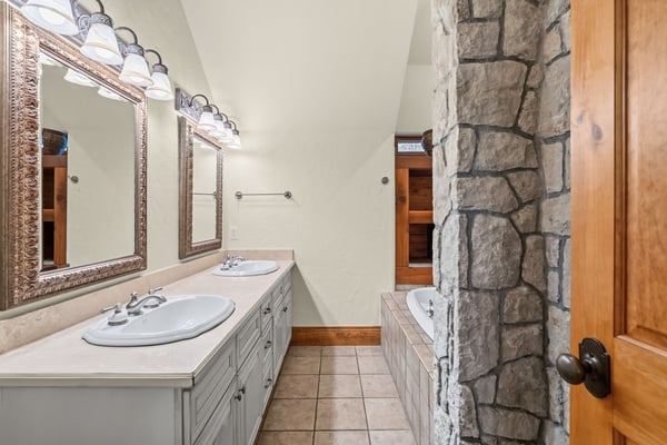 54 Boulder Circle, Breckenridge, CO