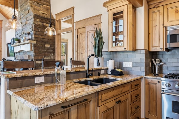 114 Lincoln Ave, Unit B, Breckenridge, CO