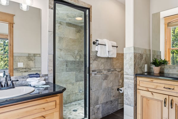 114 Lincoln Ave, Unit B, Breckenridge, CO