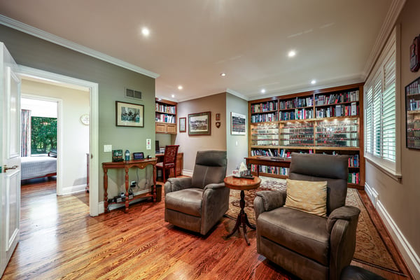 176 Old Yonge Street, Toronto, ON
