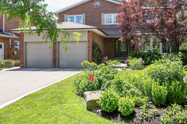 20 Carnegie Crescent, Toronto, ON