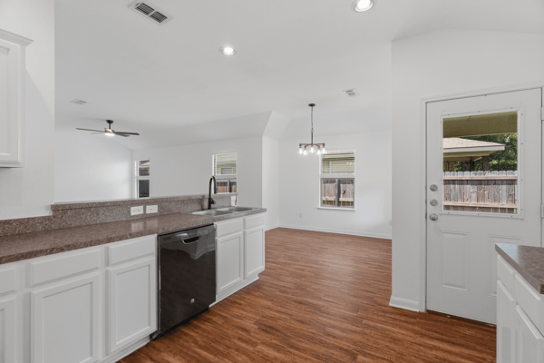 2839 Saint David Drive, Dallas, TX