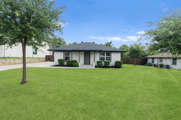106 E. 3rd Street, Prosper, TX