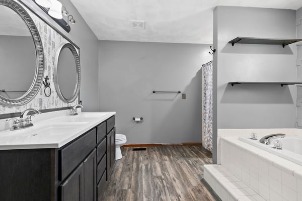 3267 Foxborough Drive, Shiloh, IL