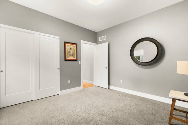 3037 Roan Hill Drive, Belleville, IL